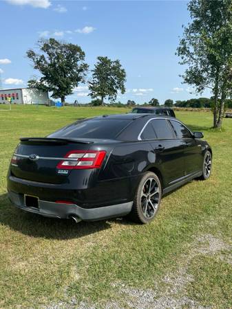 2015 Ford Taurus - no funciona - $2.000 (Durant)63436939343363124