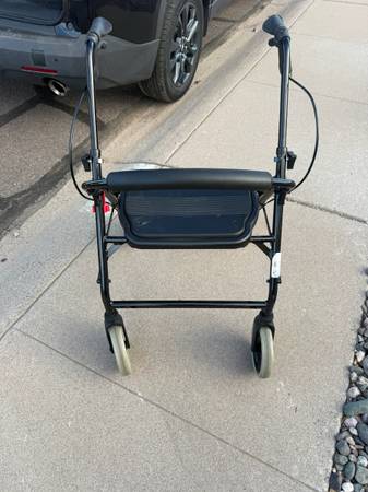 Nova Deluxe Cruiser Walker 1