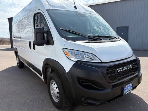 2023 Ram Pro Master techo alto 159 pulgadas - $27,900 (rogers)63502661731073121