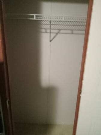 $440 / 3br - 440 WITH ULITIUES AND NO DEPOIST (HENDERSON/NORLINA)63984095076226123