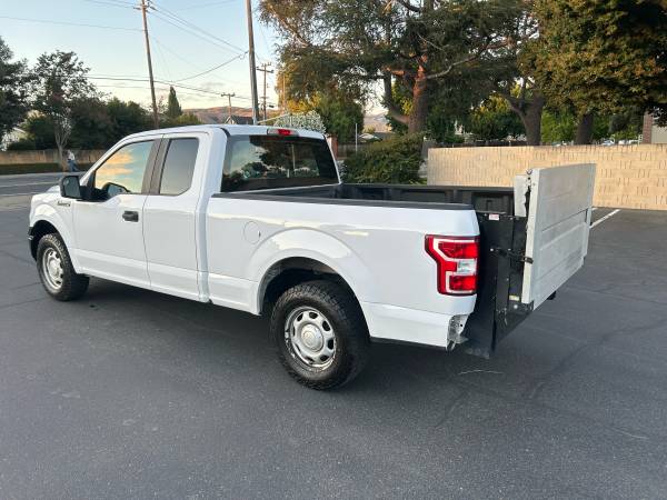 2018 ford f-150 5.0 liftgate - $12,800 (Fremont)63470895519489124