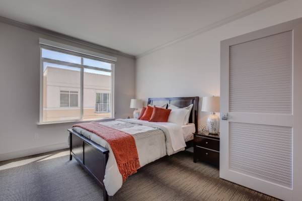$3,000 / 1br - 1000ft2 - Pumpkin SPICE up your life in this 1BDR + LOFT! 🍁🍂 (Mercer Island)63929301988227124