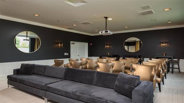 $1,485 / 1br - 645ft2 - $1000 off 1st month's rent on select units. Call for details! (Wilsonville - I5, 205, Tigard, Oregon City, T)63999454927746121