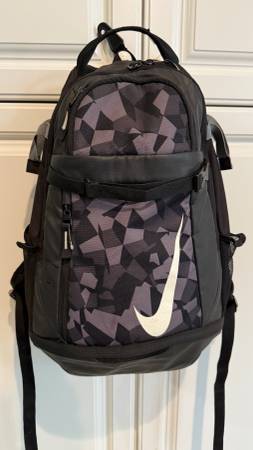 Nike Vapor Select Baseball Backpack BSBL, Great Shape, No Issue 1