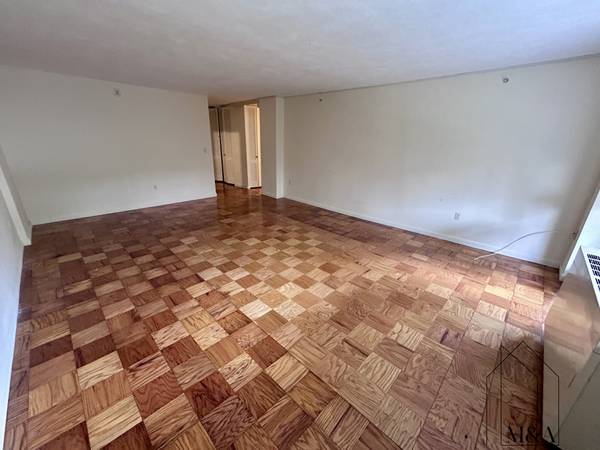 $3,850 / 2br - Brookline 2 Bed/2 Bath Apartment | Near Fenway63699215208963122