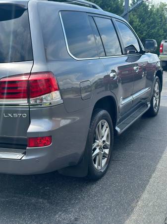 2013 Lexus LX570 - $21,750 (North Potomac)63435012429571121