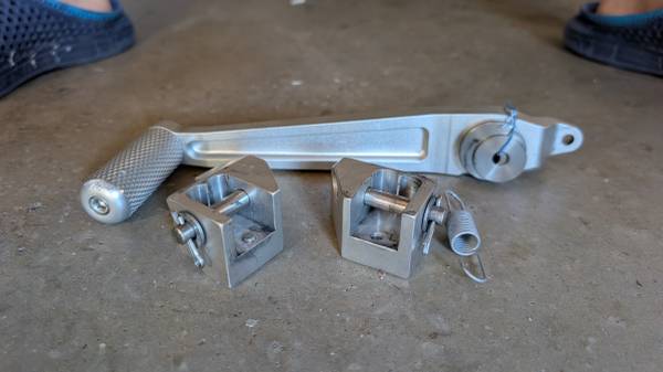 BMW R 1200/1250 RT Foot Peg Lowering & Adjustable Brake lever kit - $180 (Plano)63471289923075123