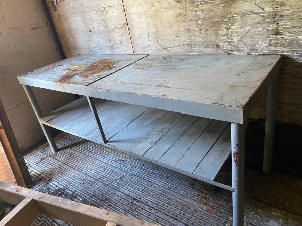 STEEL WORK BENCH/TABLE PRICE REDUCTION 1