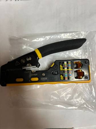 Tool Ratcheting Data Cable Crimper/Wire Stripper/Wire Cutter 1