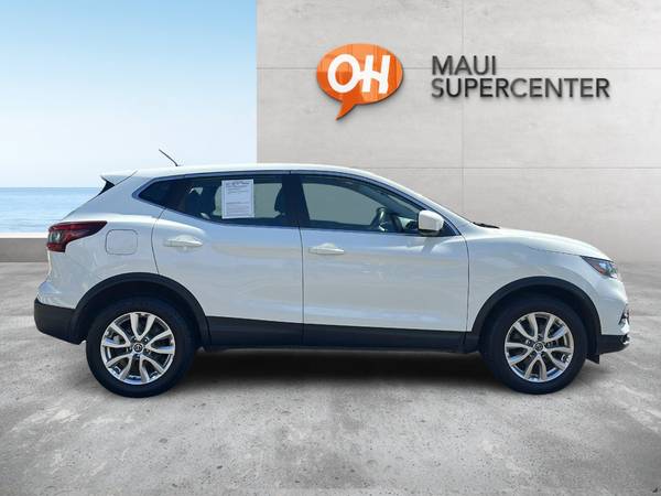 2021 Nissan Rogue Sport S FOR ONLY - $18,000 (Acura of Maui)63617595428739124