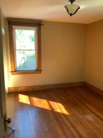 $1,550 / 2br - 1100ft2 - DESIGNER SEWICKLEY 2BR 1 BA (EDGEWORTH/ SEWICKLEY)64013373765377123