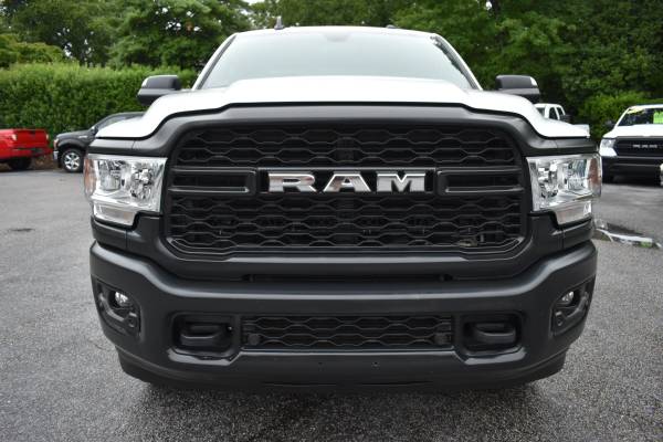 2022 Ram 3500 Crew Cab Long Bed 4WD Diesel LIKE NEW Warranty/Financing - $37,990 (www.apexcarandtrucksales.net)63470072435715123