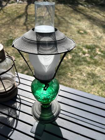 Antique Kerosene Lamp 1