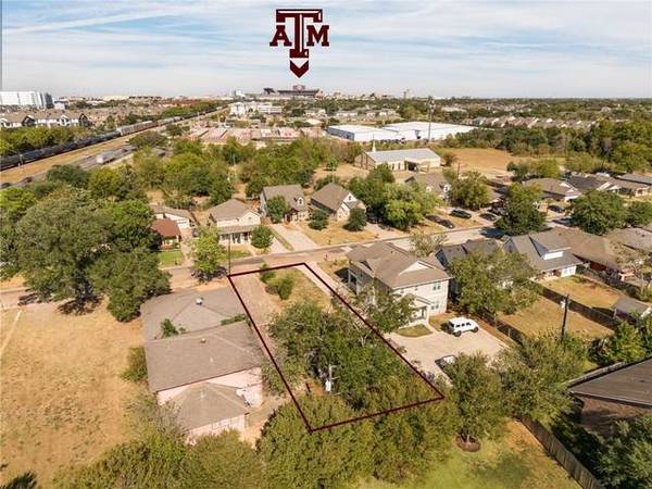 College Station,  Land for Sale - 0.16 1