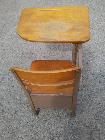 ANTIQUE SCHOOL DESK 1