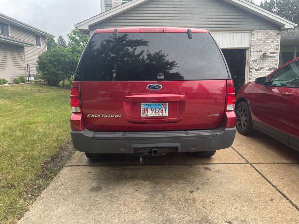2004 Ford Expedition - $4,500 (Arlington Hts, Illinois)63618894570115123