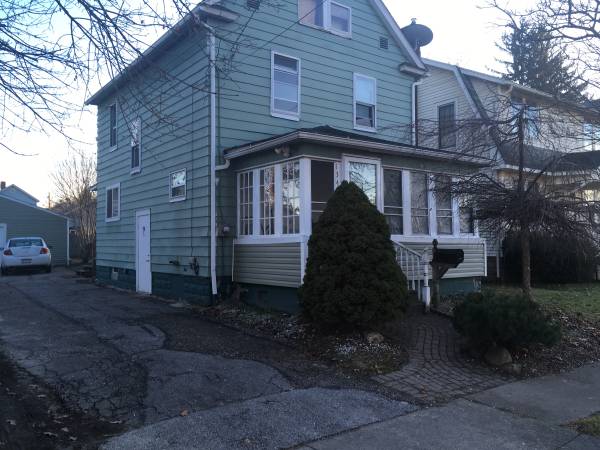 $390 / 1br - 110ft2 - Habitaciones limpias y amuebladas en alquiler. (Akron)63621919124611122