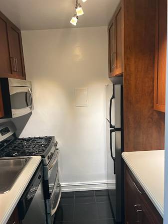 $4,000 NO FEE-U HAVE TO❤️UR APT(MASSIV)STUDIO-DM/ELEV/LNDRY/GYM-SEP SS KIT-DW (Upper East Side)63862608971779120