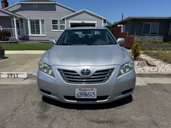 2008 Toyota Camry Hybrid XLE / Título limpio / 261 mil millas / Funciona excelente - $3,800 (hercules, pinole, san pablo, el sob)63654704781441122