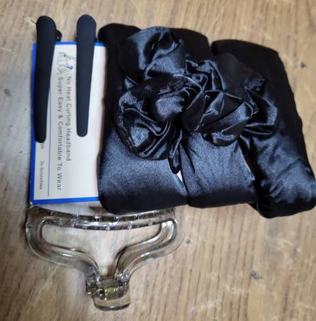 1 pallet of Heatless hair curler (more than 1000 pieces) 1