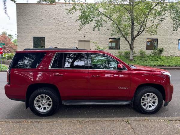 2015 GMC Yukon SLT 4WD - $16,495 (Milwaukie Oregon)63470763364737124