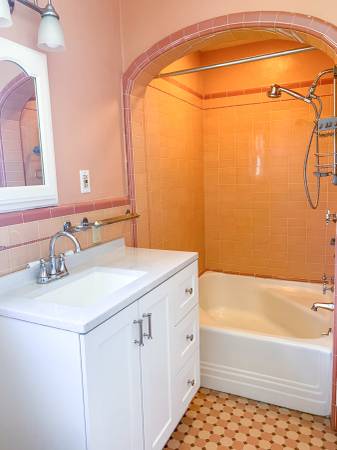 $6,000 / 3br - San Jose Rose Garden Casa Ejecutiva de 3 Dormitorios con Piscina! (san jose downtown)63672010961665121