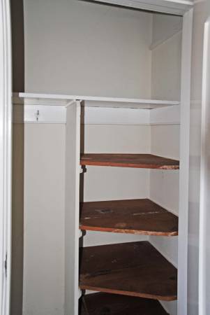 $2,400 / 1br - 850ft2 - Super location--Centrally located near Grand Ave @ Elwood (oakland lake merritt / grand)63946671477122123