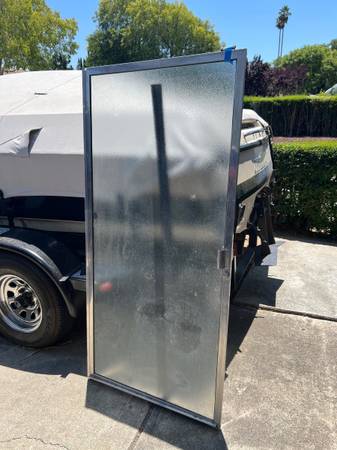 Shower Door w/ hinges 1