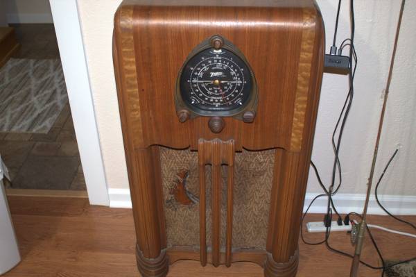 antique zenith radio 1