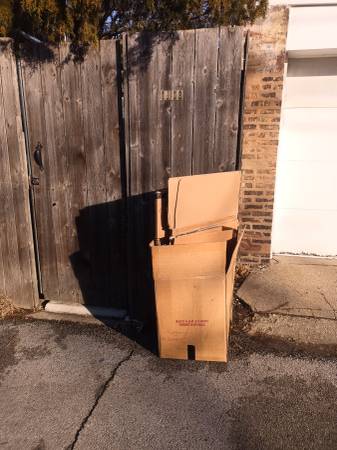 Medium sized moving boxes 1