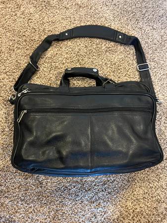 Leather Cowhide Expandable Travel Bag Black 1