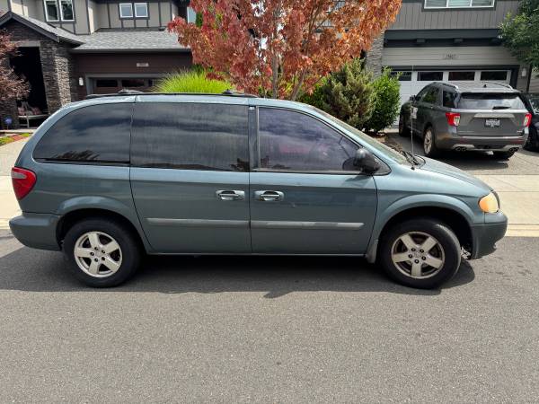 2005 Dodge Grand Caravan - $1,500 (Bothell)63473721730689121