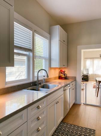 $3,495 / 3br - Pet Friendly 3 bedroom, 2 bathroom in the Heart of Point Richmond (richmond / point / annex)64000588676099122
