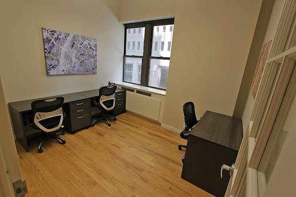 $1,600 Move-In-Ready Offices in FiDi Available Now (Financial District)63788856464899121