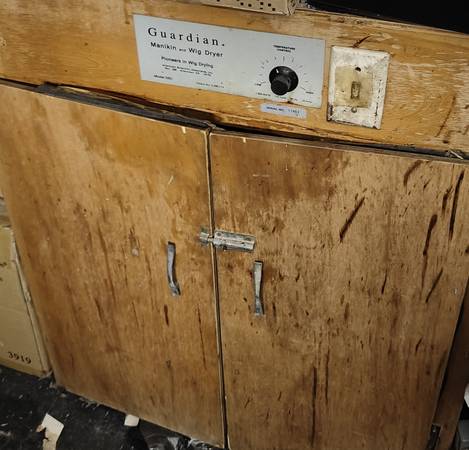 Guardian Manikin and Wig Dryer 1