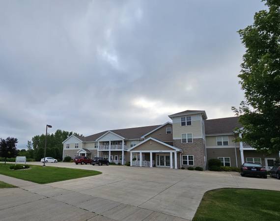 $1,000 / 2br - 957ft2 - Kenwood Senior Living (55+) 2-Bed Apartment For Rent FREE WATER & GAS (Ripon)63845967611009122