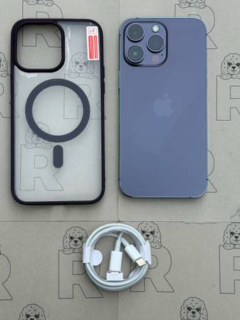 IPhone 14 pro max 256g factory unlocked 1