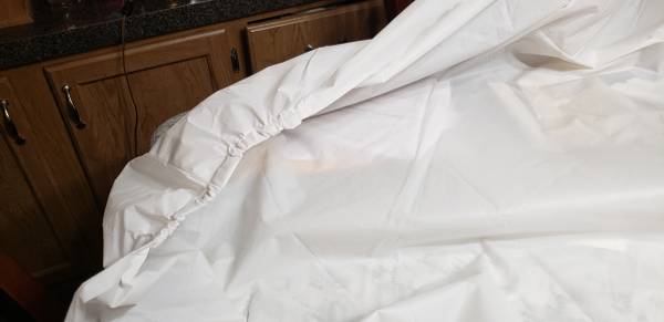 Queen Size Plastic Waterproof Fitted Sheet- Unused 1