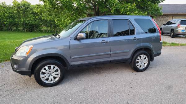 2005 Honda CR-V SE AWD - $7,50063624957642497122