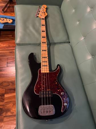 Greg Norton's USA G&L Kiloton Bass (Hüsker Dü, Ultrabomb) 1