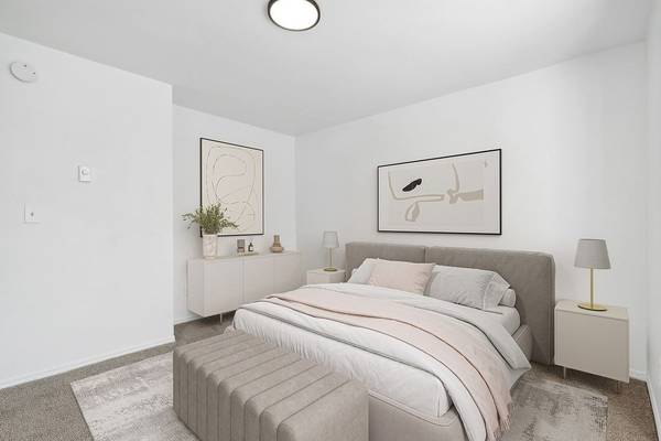 $2,350 / 2br - 1010ft2 - Save 1 Month Free Rent Call For Details Schedule Your Tour Today !!!!63934162181762122