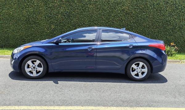 2012 Hyundai Elantra - foto 2
