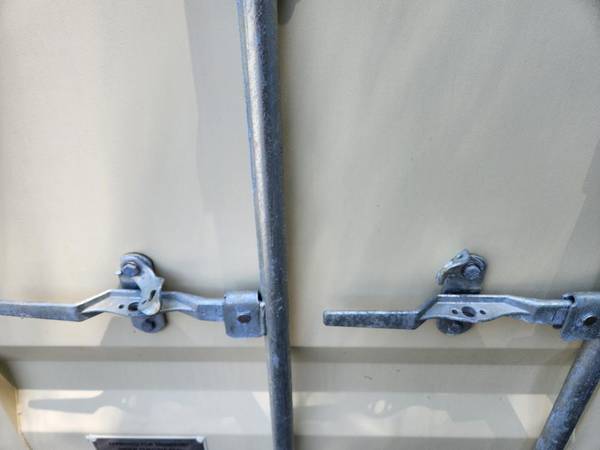 $195 / 320ft2 - Inexpensive Self Storage (Norwich Business Park)64194823392385124