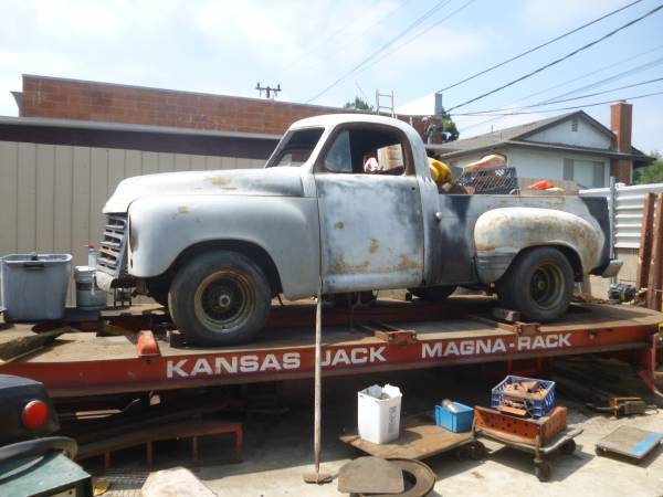 1952 Studerbaker Truck .......  now even further  reduced price - $2,200 (Torrance)63441175392515121