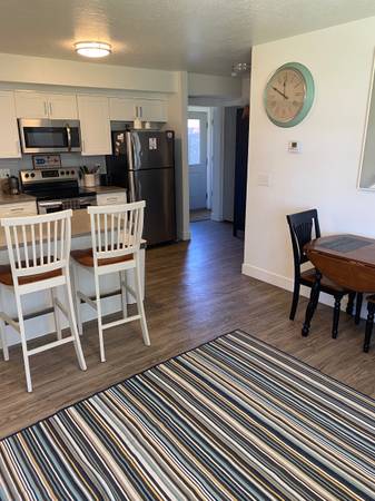 $750 / 4br - Rent a room (Murray)63671040179329121