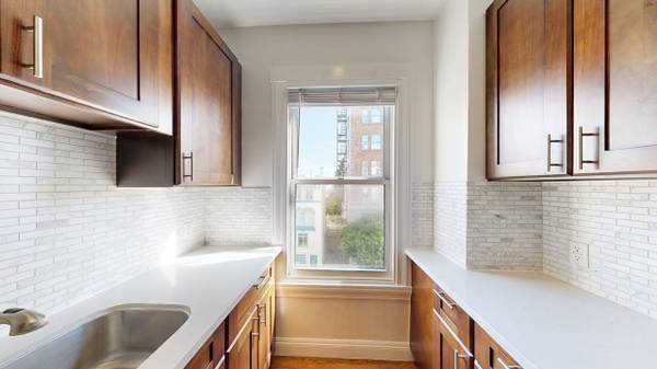 $800 / 1br - 9456 225th St, Queens Village, NY (Queens Village, NY)64023718228355123