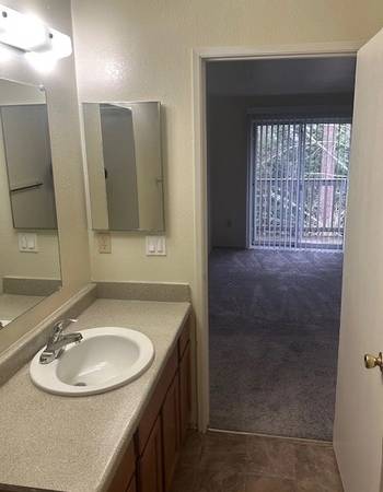 $1,328 / 3br - 942ft2 - Quality and convenience at a price you can afford! 3 bed, 2 bath! (Des Moines)63688369718531124