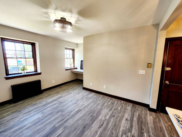 $1,549 / 2br - Apartamento de 2 dormitorios (Laurel)63694609779715123