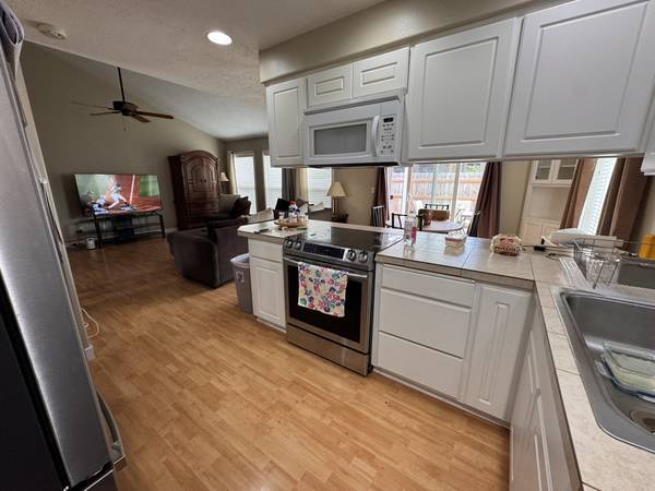 $509,000 / 3br - 1911ft2 - Casa en venta en Keizer, Or- Gran vecindario (Keizer)64319345182977121