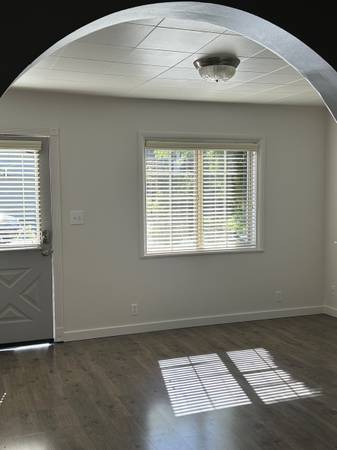$1,950 / 2br - 950ft2 - Cottage downtown (Leavenworth)63872312650371122